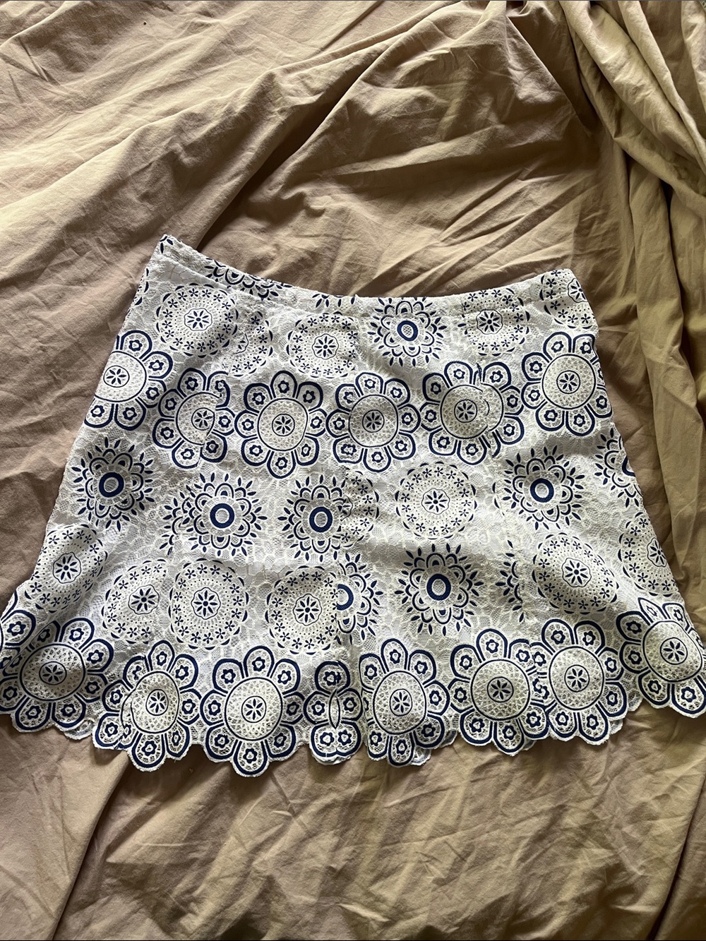 Blue and white lacy mini skirt (size M)